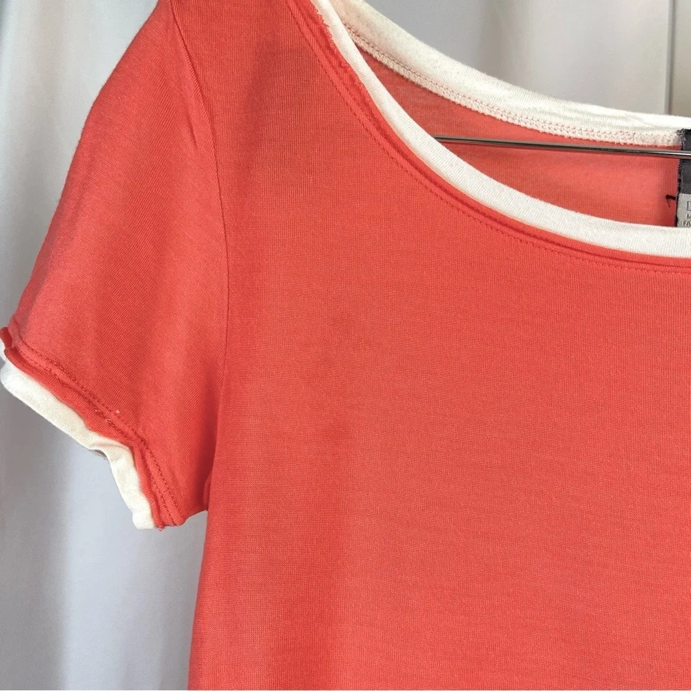 Nike Short Sleeve Tee in Coral and White